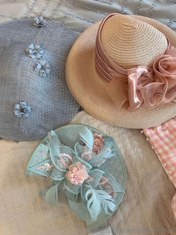 Guess where i’m going today 👀 Here’s your hint 👒