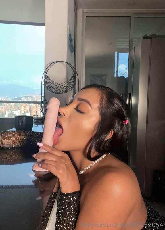 Let me get your milk out with a fucking deep throat 👅🍆😈