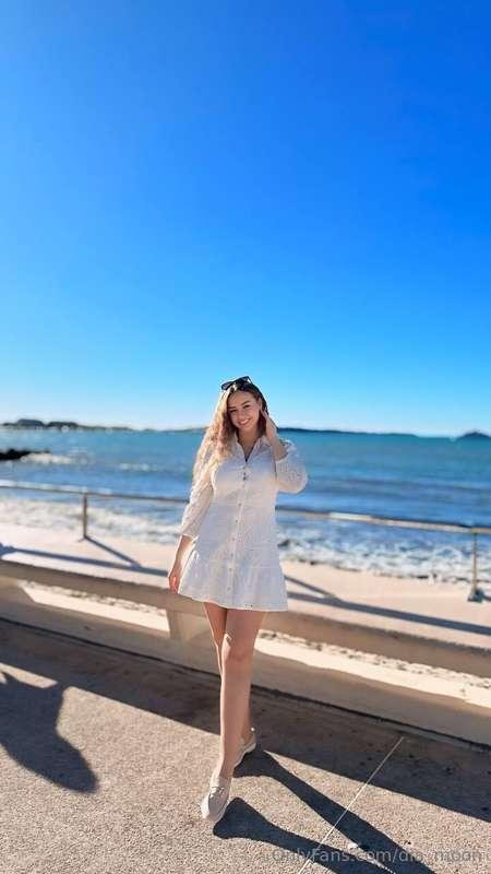 Let's talk dreams, shall we? Because let's be real, we've al..