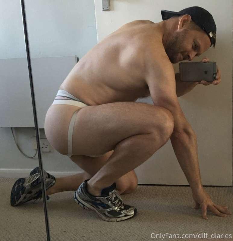 You need to press like and comment if you want to see me pre..