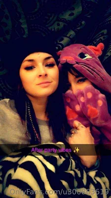 Me and my other ride or die. Aren't we sexy? Hers is @Alienf..