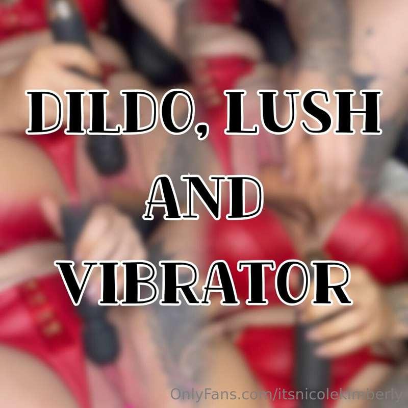 Sat in my office chair wearing my red leather pantie set 😚 I..