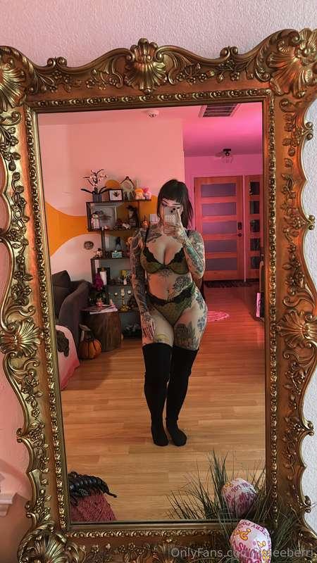 do you like thigh highs? :3