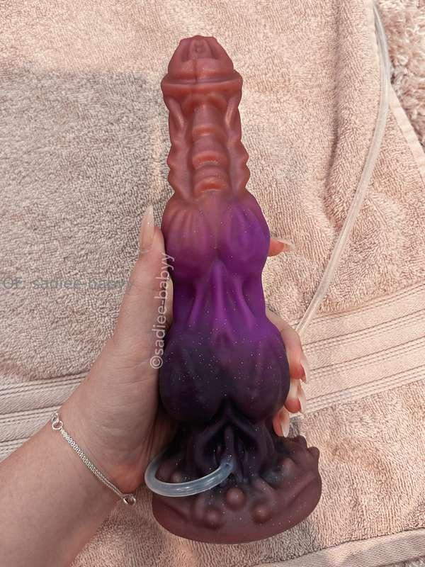 Want to unlock daily NSFW content? Over 3500 videos + photos..