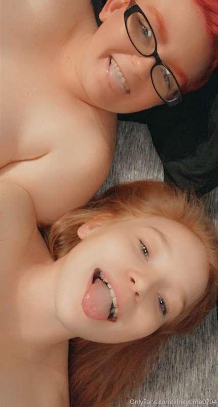 New exclusive g/g content! Check out my pinned post to purch..