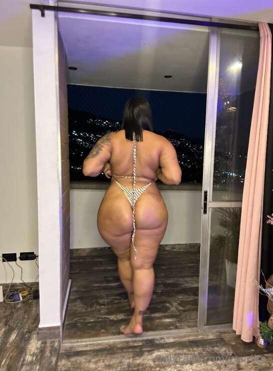 Is this a good camera angle? 🙈