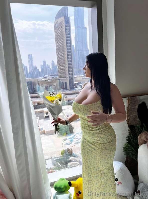 Blooming just like these flowers... would you come pick me? ..