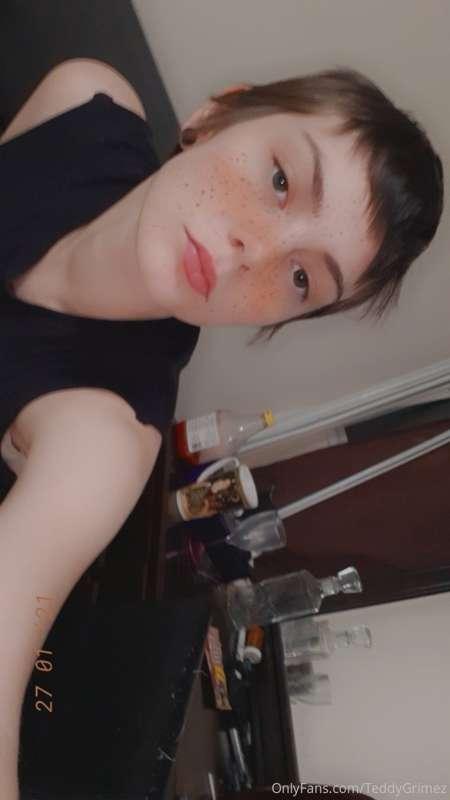 Hai I'm hot buy my content 🎭💕