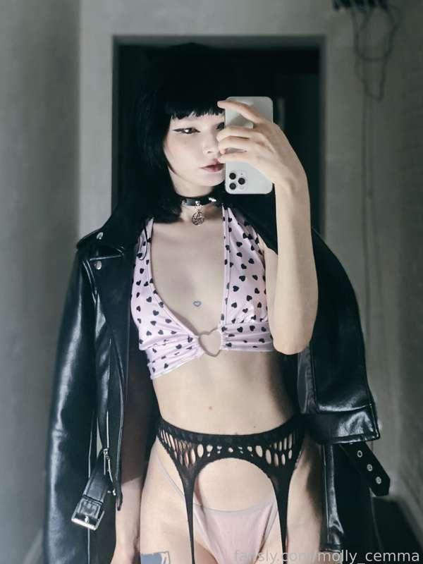 molly_cemma image #3