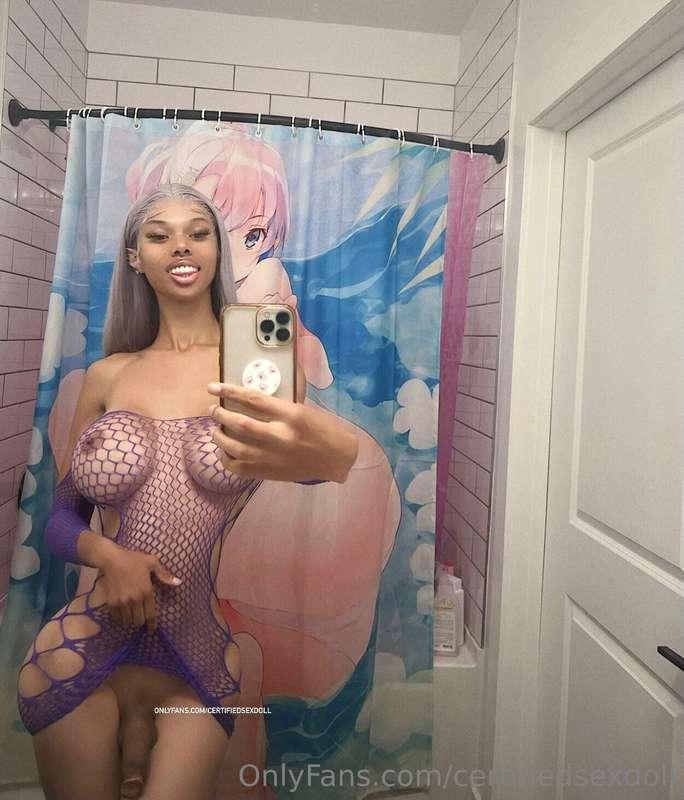 Always down to be a slut when you pull up 😈