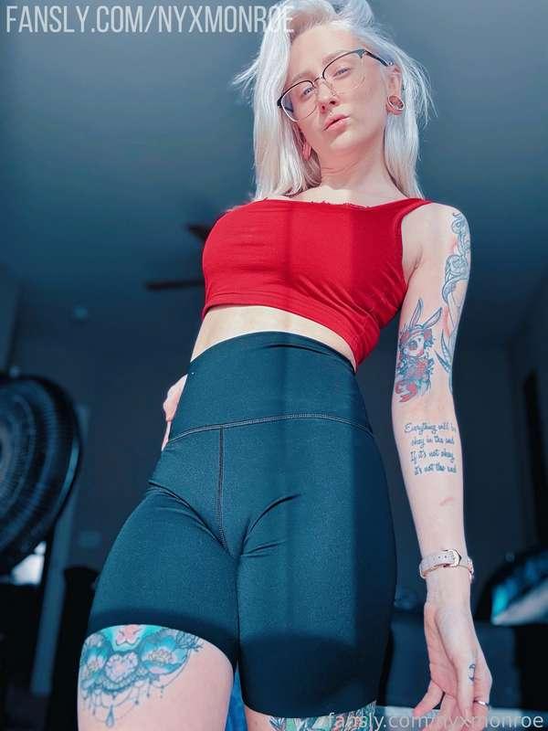 Wanna work out with me?

#glasses #bigtits #bigtitties #petite #alternative #pierced #piercings #tattoos #tattooed #blueeyes #blonde