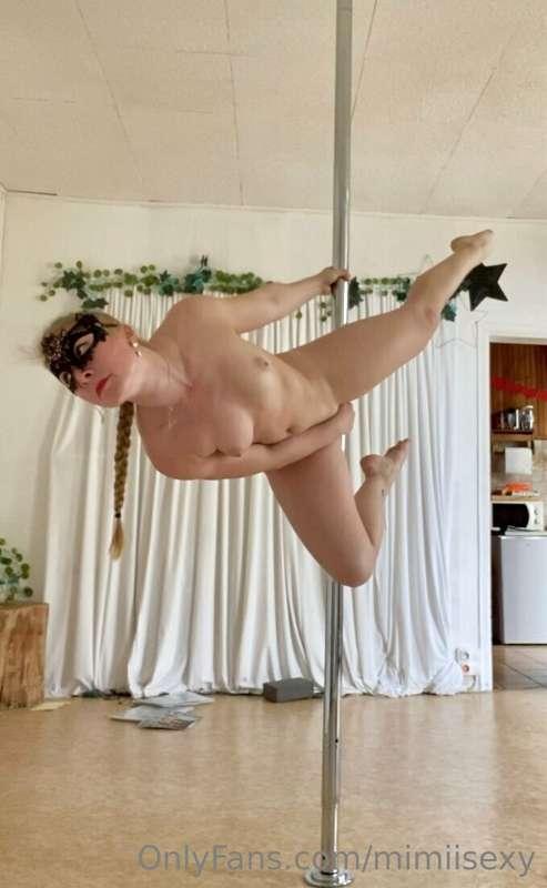 mimiisexy image #0