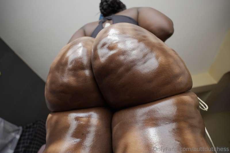 buttdutchess image #1