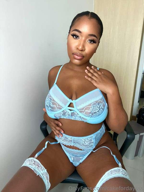 ## Wanna vid call? message me ☎️🥰🍆😏