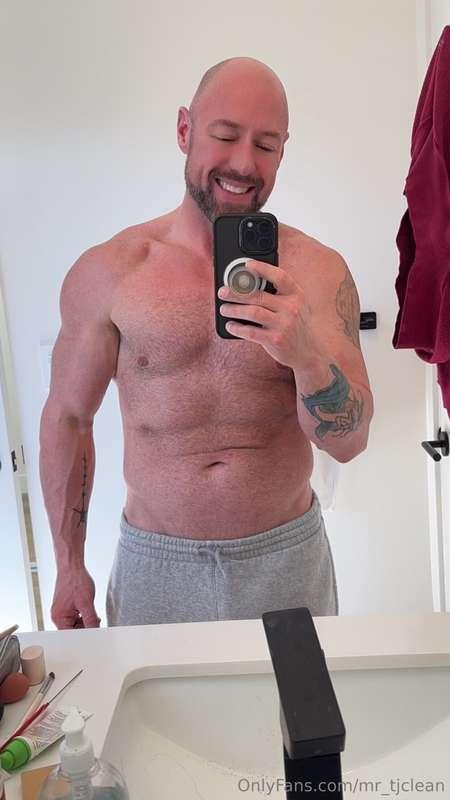 Feeling them gains! 😎