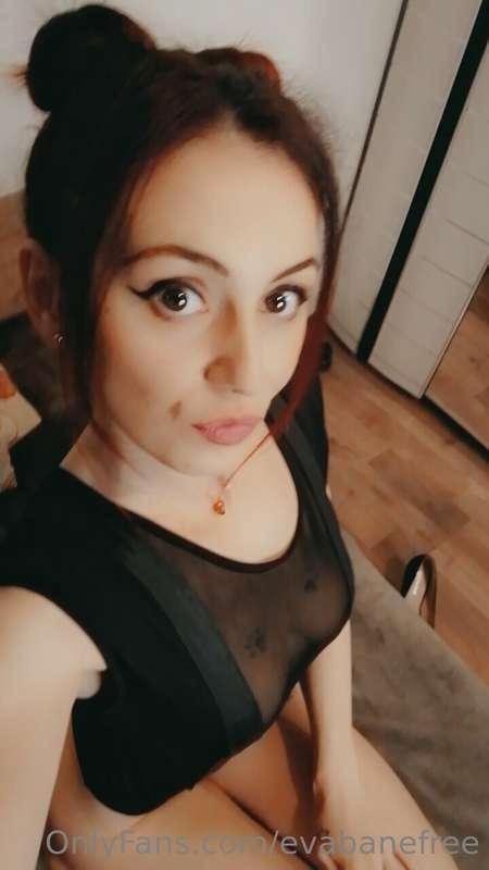 Flirting with fire and playing with desire. 💣❤️#skinny #game..