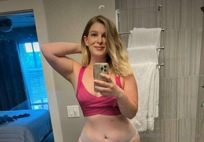 What do you love about me? 🤭💖