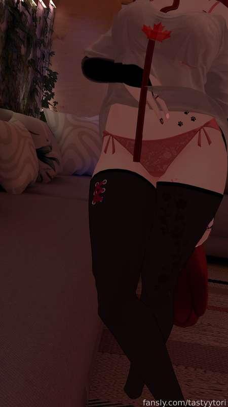 cozy vibes tonight :3


#vrc #vtuber #lewdtuber #vrchat