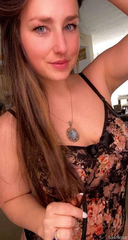 Have you been thinking of me? 💭

#fyp #bigass #thickthighs #gamergirl #bigboobs #gfe #girlnextdoor #amateur #blueeyes #booty 