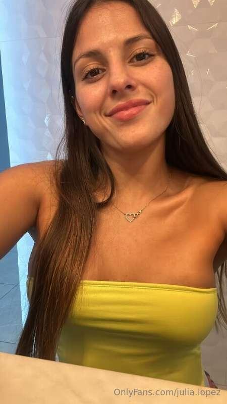 julia.lopez image #2