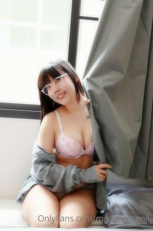 madamebenjii image #5