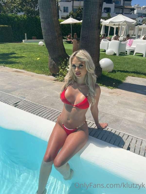 I'm your Sexy Life guard 💦❤️ Or go see it for free on my VIP..