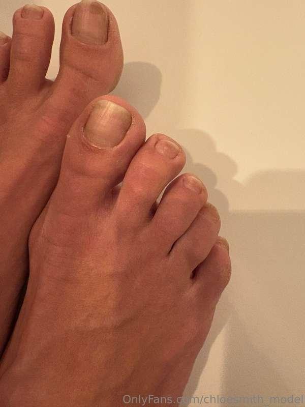 Some Foot Fetisch here ? 