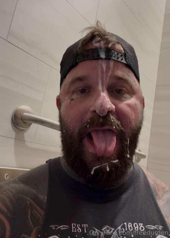 DC TRIP JUNE 2025 VIDEO 4On sniffies again and this time I w..