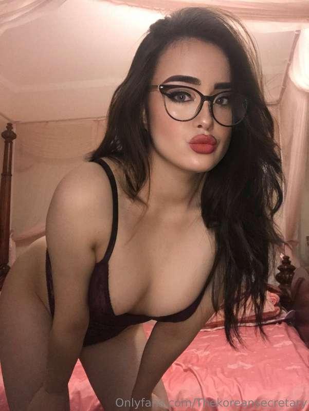 Like if im your type 😉 