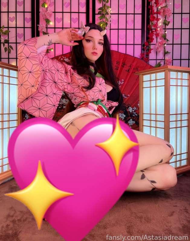 Hottie pic for “Sexy body” tier &lt;33
More Nezuko booty/Pussy?