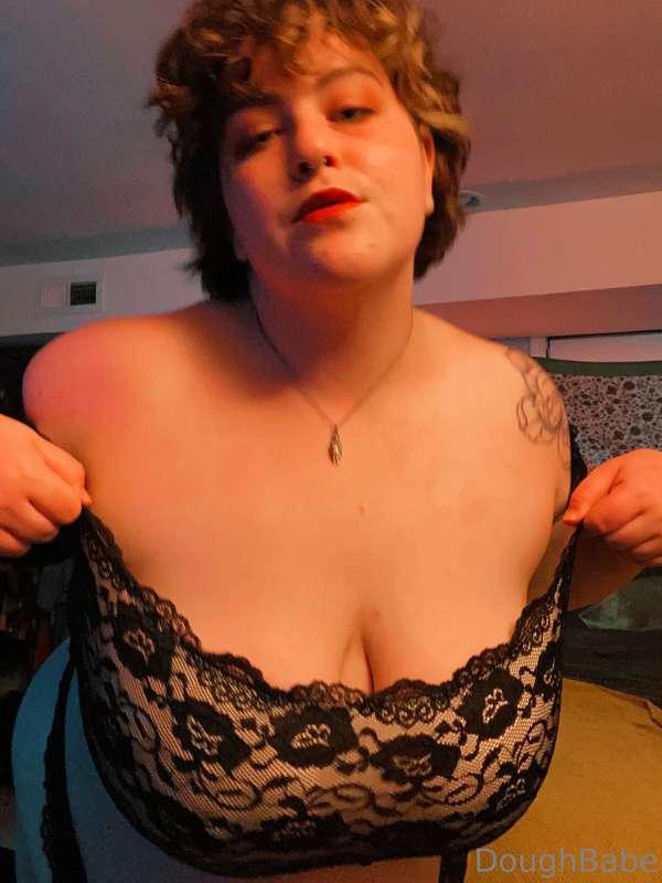 doughbabebbw image #1