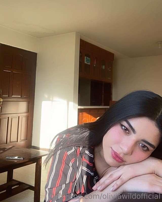 Let me stare at you 😊😊
