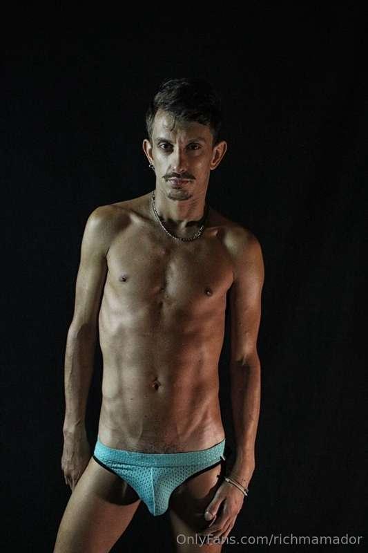 ad OMG guys look who I have here 😈@luciferdiaz😈🚨 The hottest..