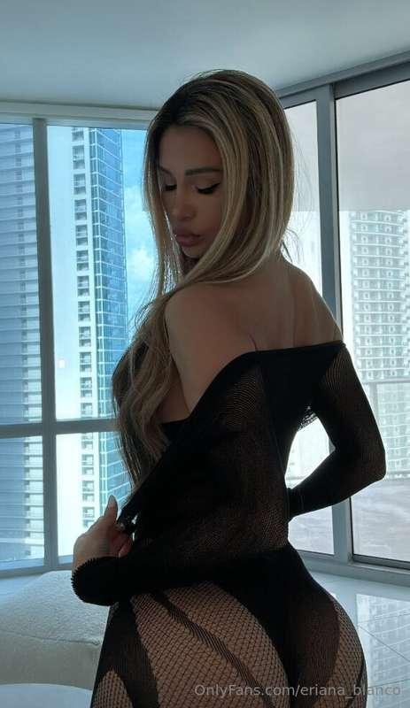 Only VIPs get to see me like this 😈