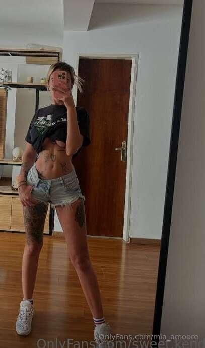 🧡SUBSCRIPTION FOR FREE🧡Horny @sweet.kendi shows her pussy ju..