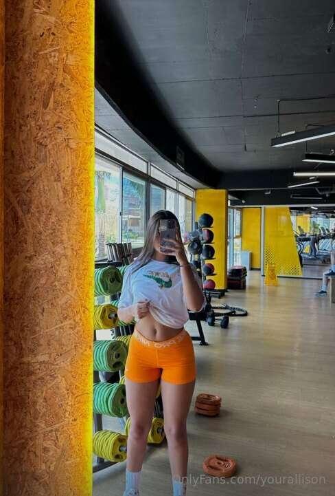 i need a gym buddy ;/