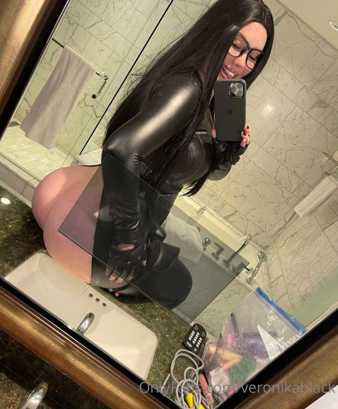 veronikablack image #1