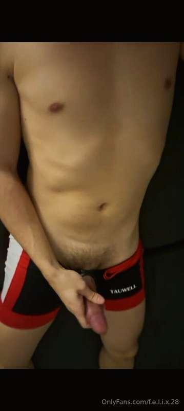 Geiles Treffen mit @young00bottom gehabt 🤤 Hier wird einiges..