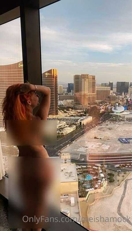 Oh my goshhhh hello everyone!!! 

First off sorry for the ra..