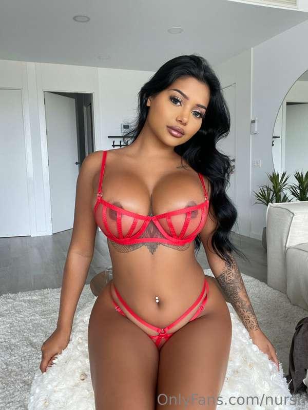 Lady in red❤️
