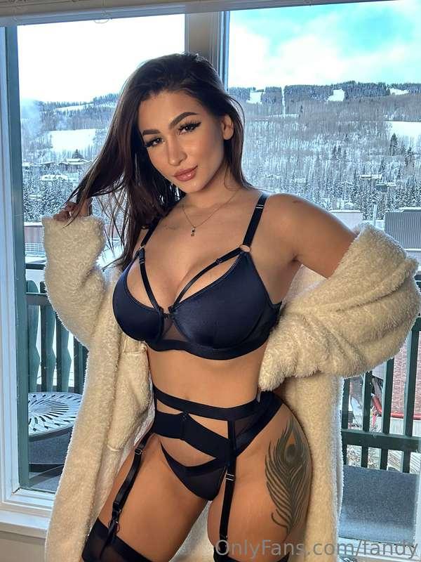 Come keep me warm🔥