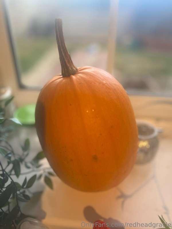 My 1st pumpkin is ready!!!! Omg you have no idea how excitin..