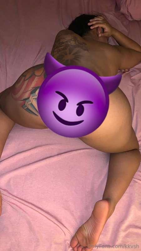 TAKING IT ALL OFF 😈Right in front of your throbbing dick 🍑 d..