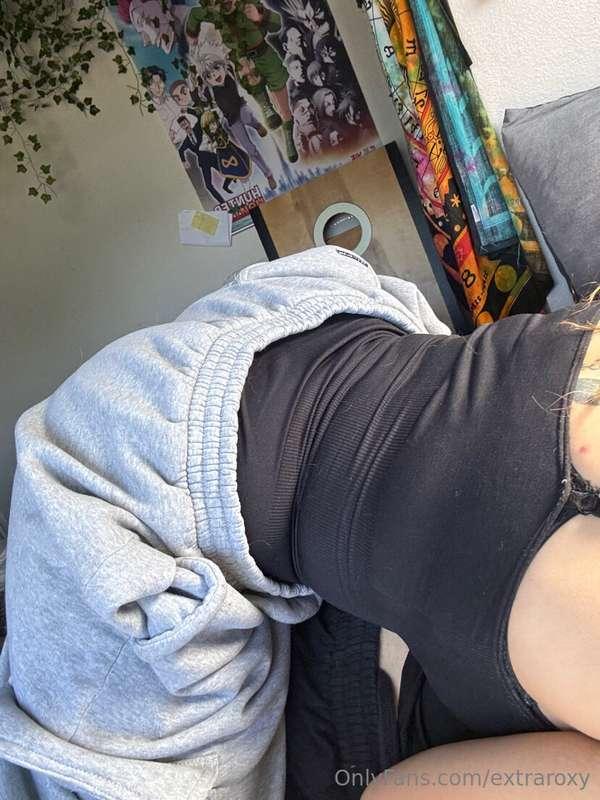 on or off 😛🍑