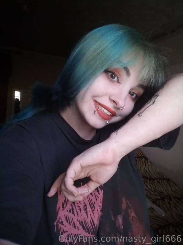 I drew a new picture and came to tell you that I have a sess..
