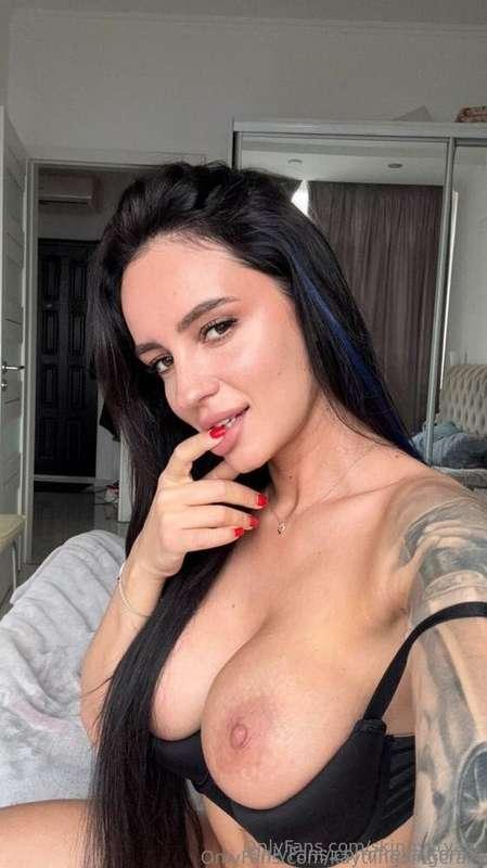 🔥 STOP SCROLLING 🔥 @freya_torres! 💜 Subscription is absolute..