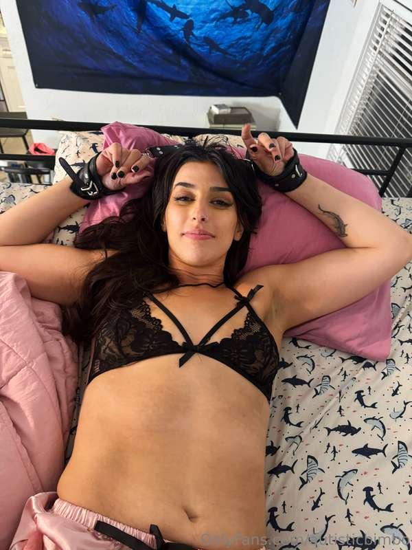 autisticbimbo image #2