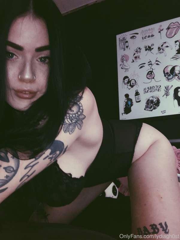 🖤🐇 big titty goth gf 🐇🖤