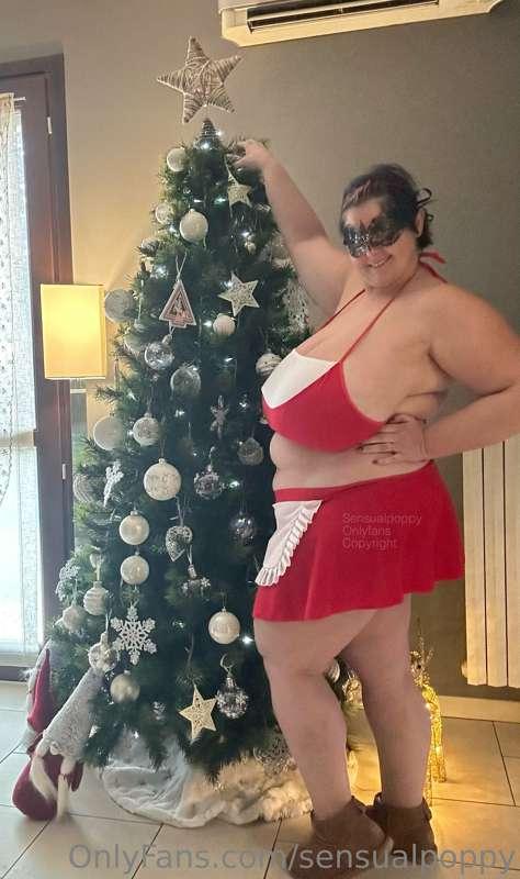 sensualpoppy image #0