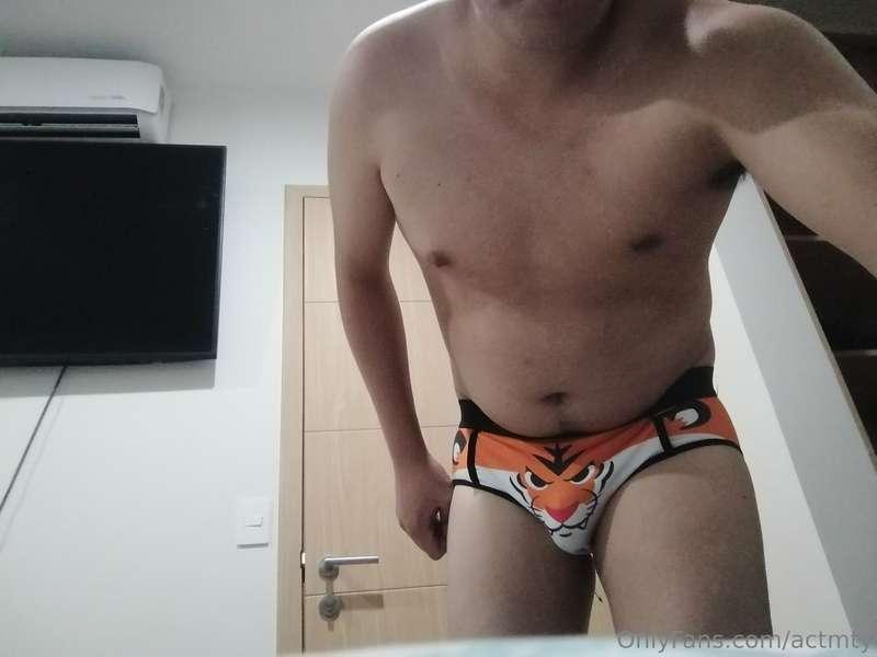 ¿Se me ve mejor este o el otro? ;)